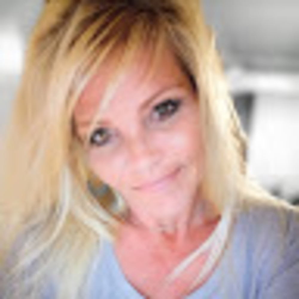Meet your Posher, Natalie jeanne